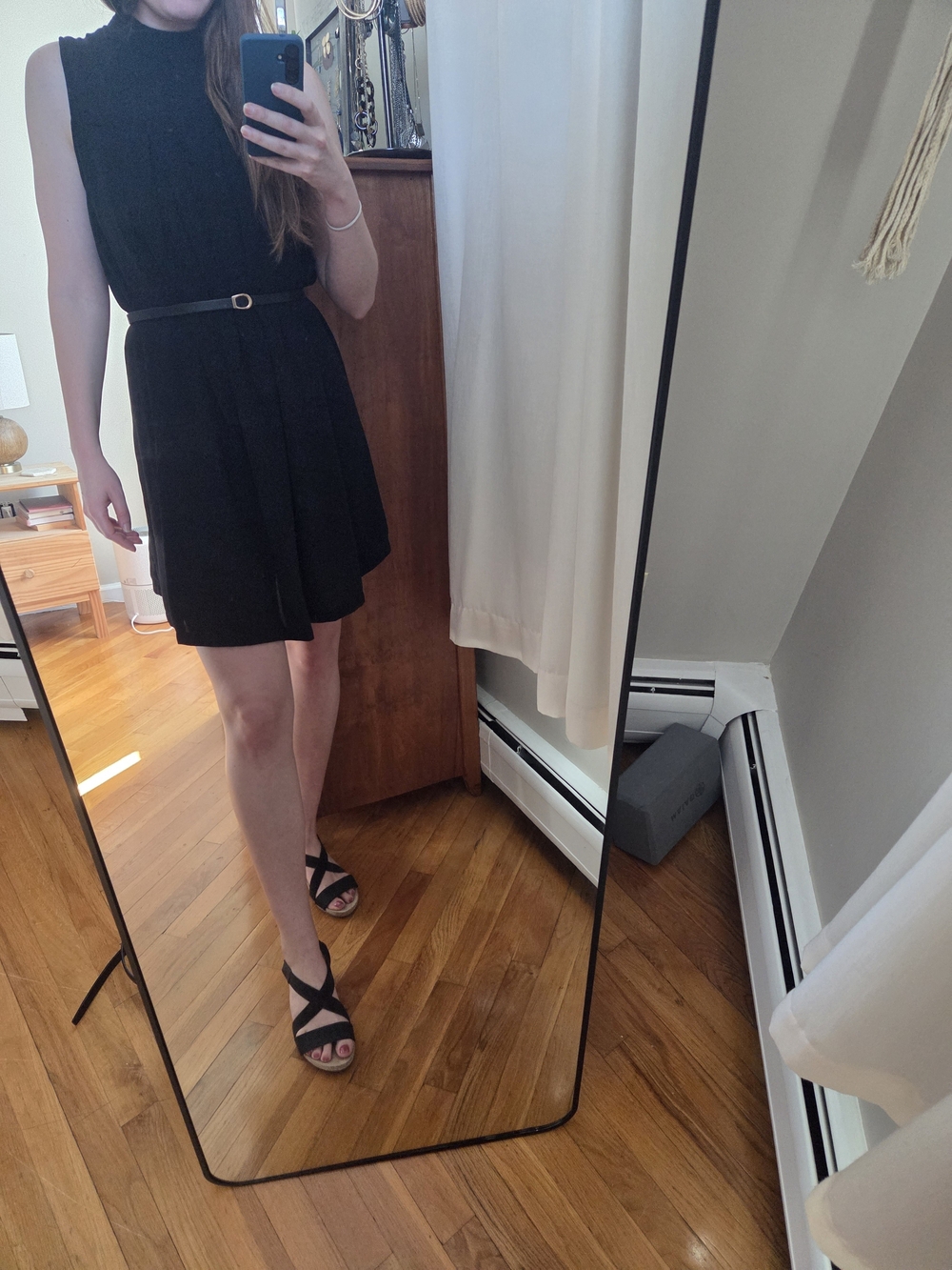 Forever 21 Black Sleeveless Midi Dress